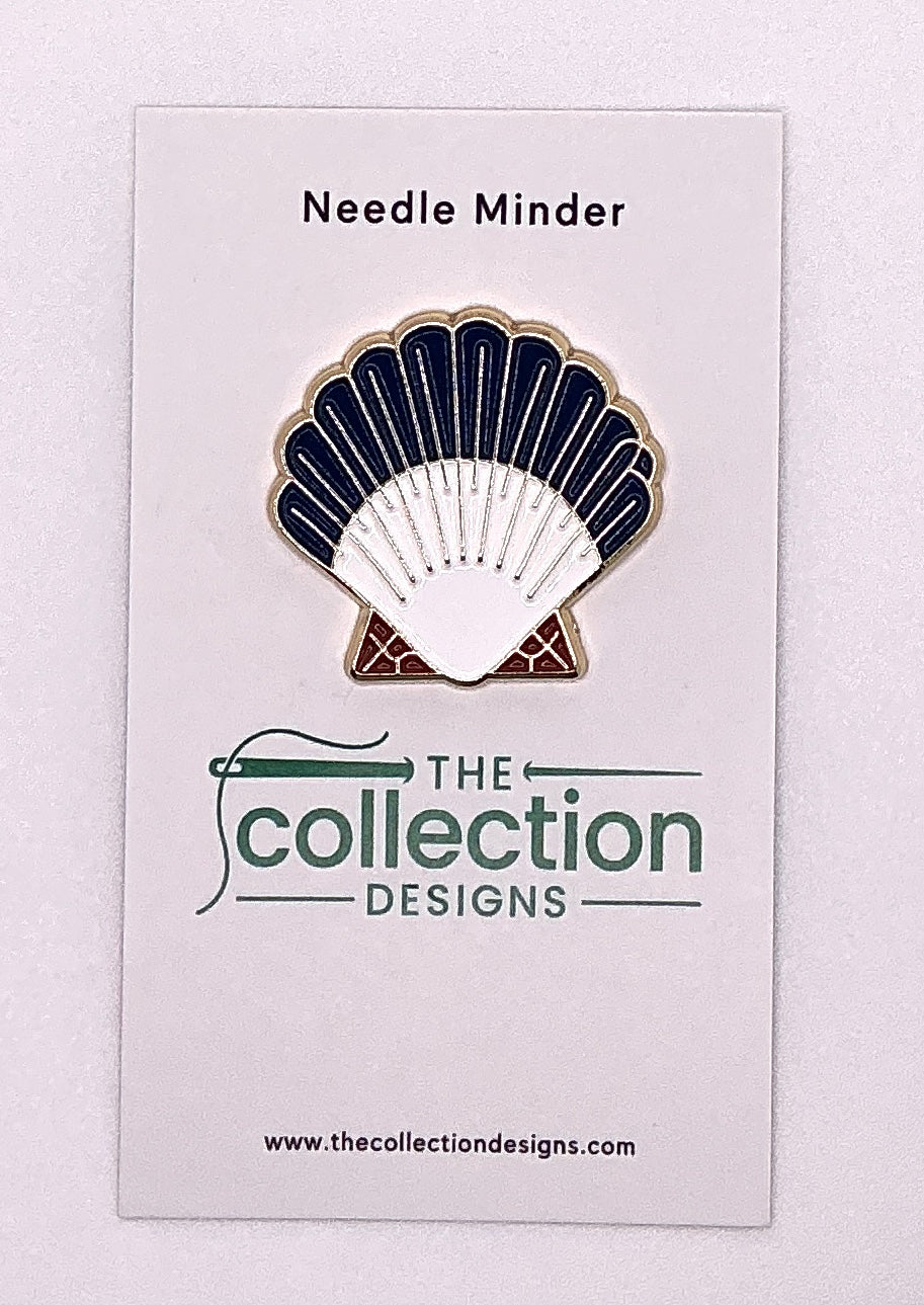 Scallop Shell Needle Minder
