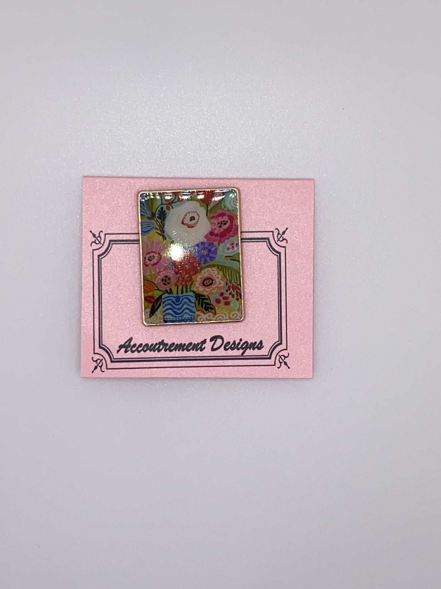 Fresh Flowers in Vase Needleminder