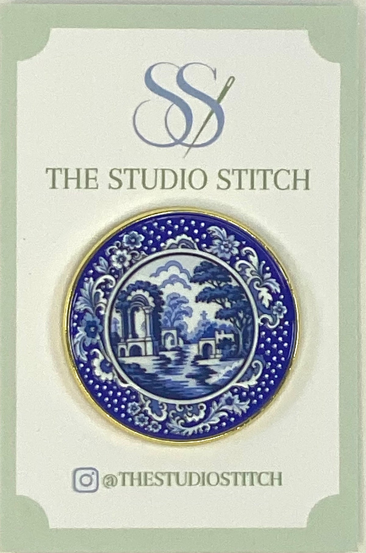 Spode Plate Needle Minder