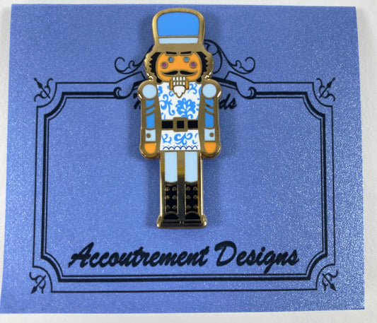 Blue Chinoiserie Nutcracker Needleminder
